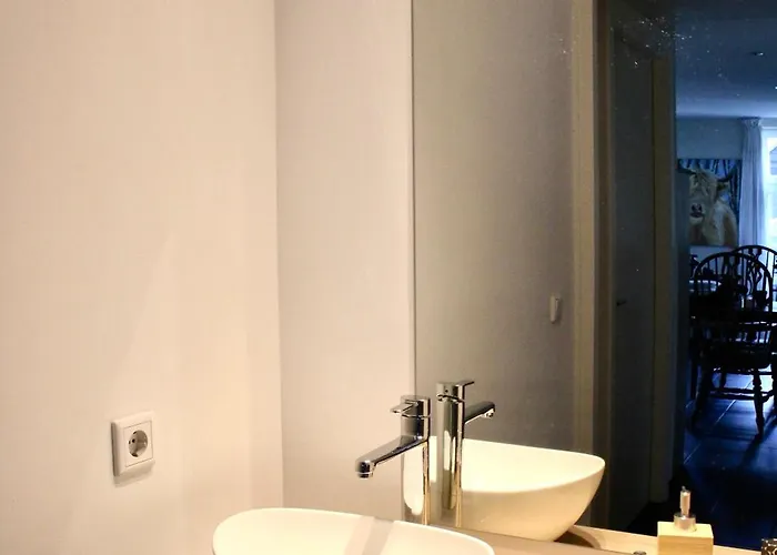 Hoogh Belgeren Alojamento de Acomodação e Pequeno-almoço Sterksel